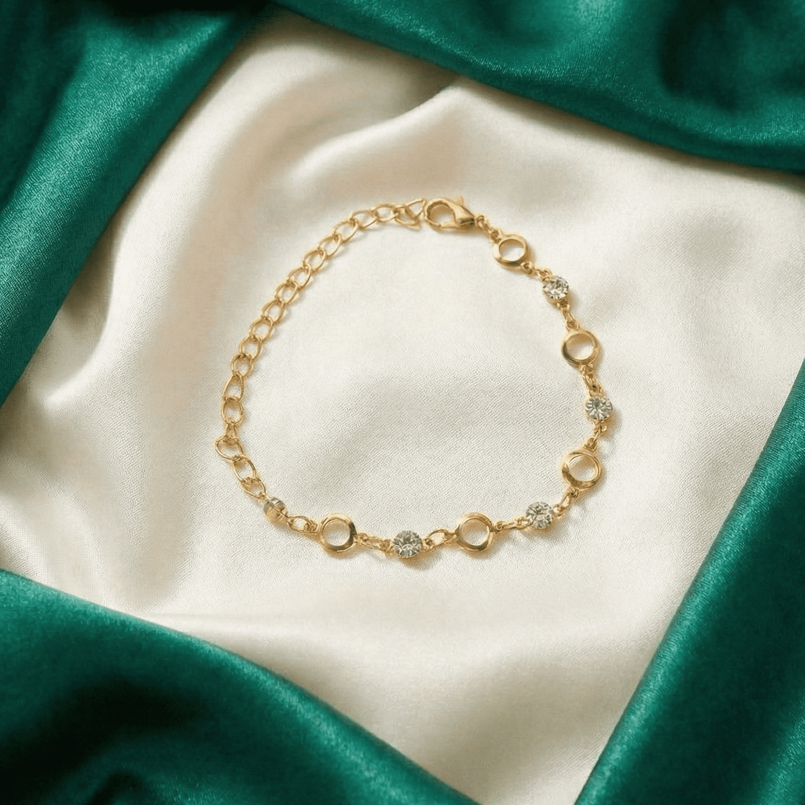 Minimal gold-tone bracelet for women with sparkling crystal links