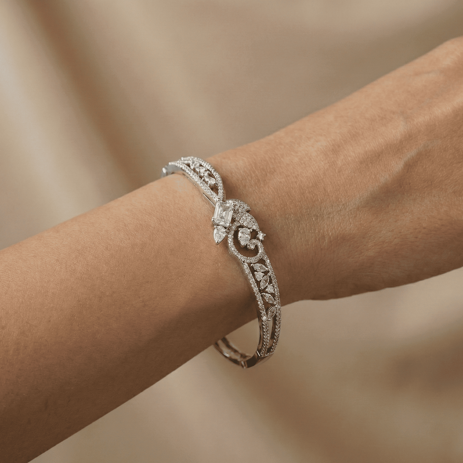 Women’s silver bracelet with zircon stone detailing