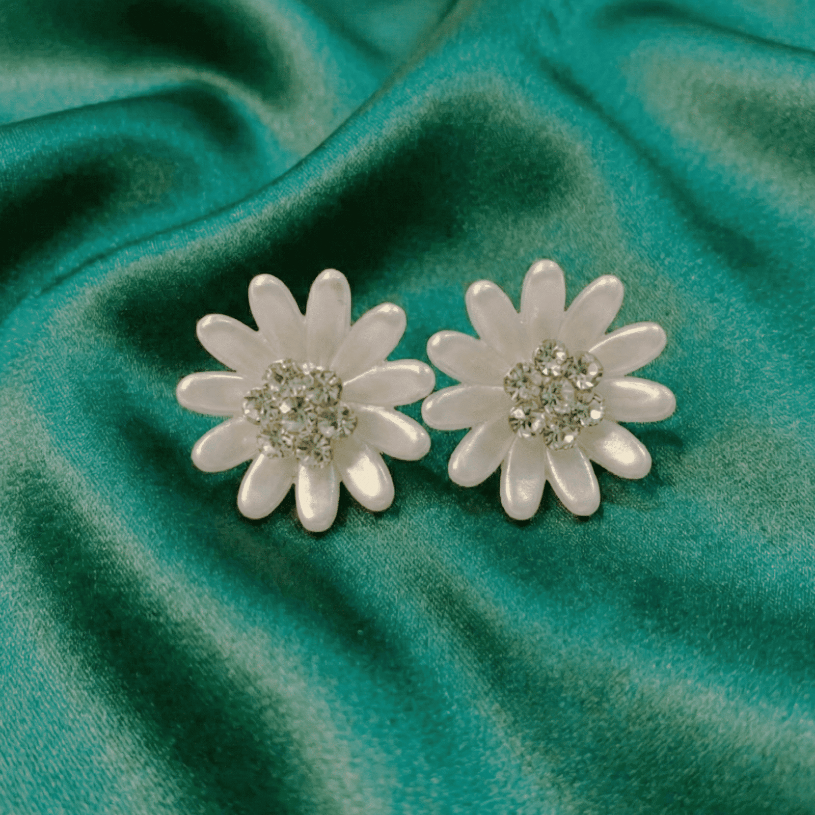 Pearl daisy stud earrings combo set for women stylish lightweight earrings for modern everyday fashion