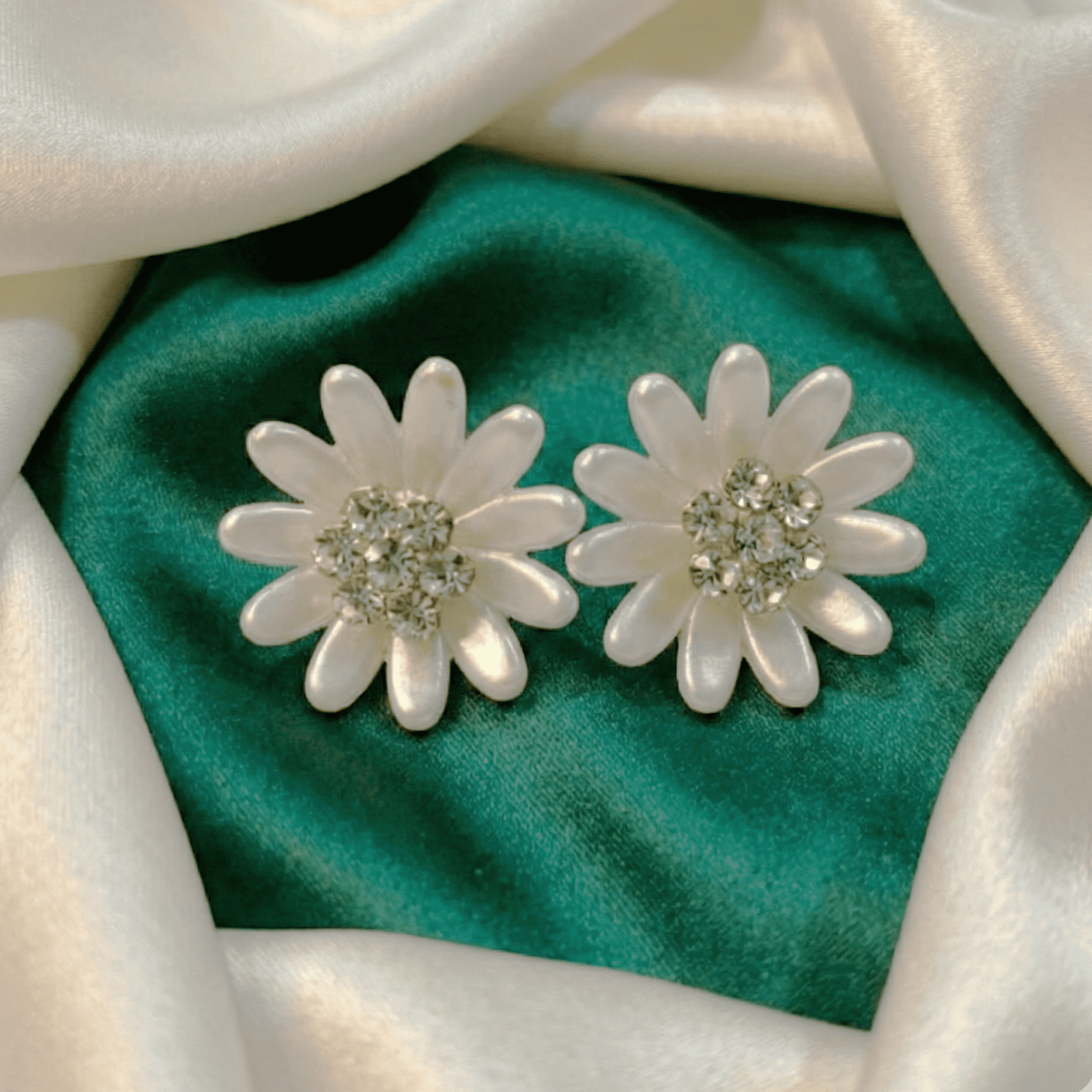 White floral stud earrings with crystal center for women lightweight trendy fashion jewellery