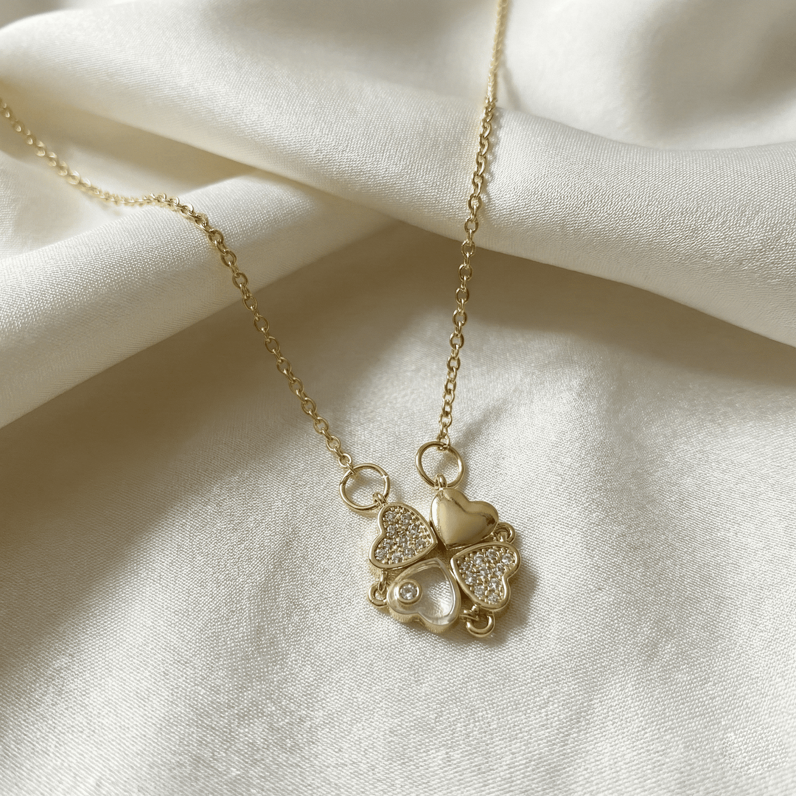 Lightweight gold tone pendant for daily wear styling